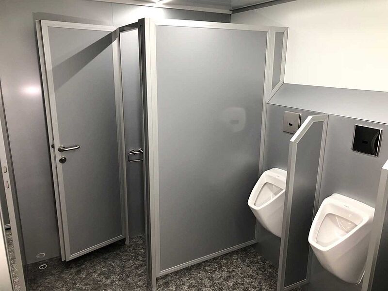 3 Damen, 1 Herren, 3 Urinale Toilettenanhänger