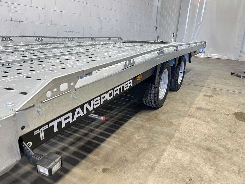 Brian James T Transporter 231-4521-35-2-12 Autotransporter